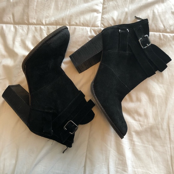 Chinese Laundry Shoes - Chinese Laundry Heeled Black Boots